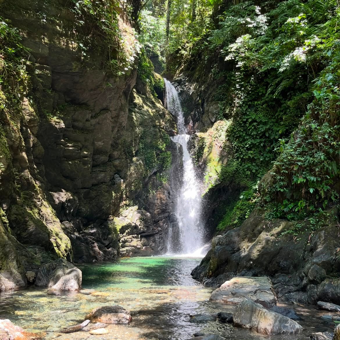 Karatsa Falls